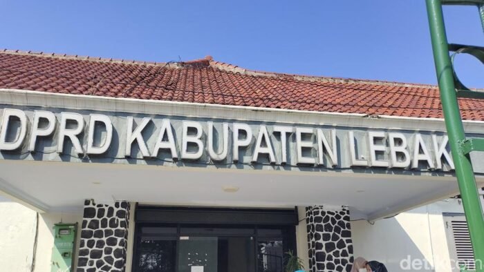 Anggaran DPRD Lebak 2026 disorot HIMMA karena lebih besar dari bansos